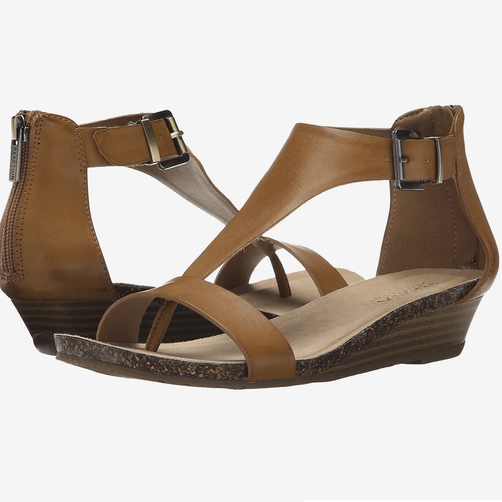 New unworn Kenneth Cole reaction sandals great gal 7